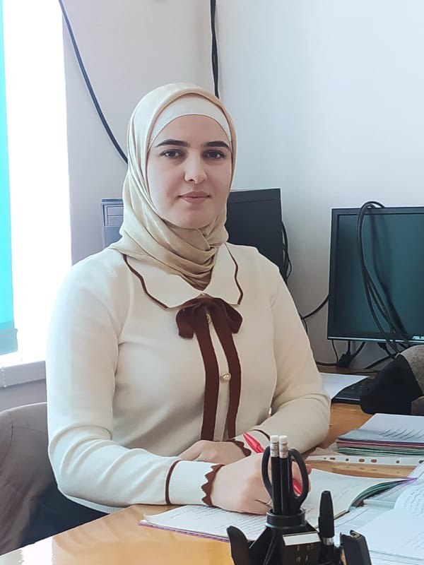 Гезихажиева  Жарадат  Исмаиловна.